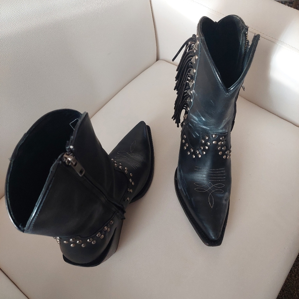 Idyllwind womens studded fringe day trip western boot snip toe 8